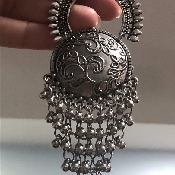 Silver big statement earrings - Picture 4 of 4